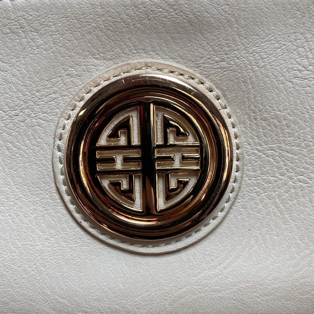 Elegant vintage  Cream Shoulder Bag - Picture 6 of 9
